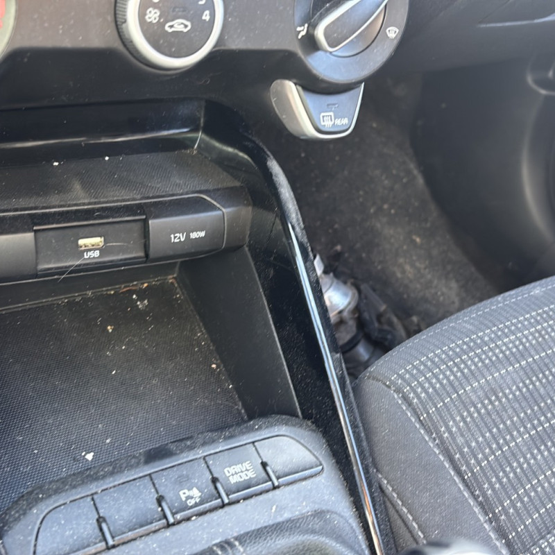 KIA STONIC PHASE 2 1.0 GDI - 12V TURBO HYBRID Photo n°32