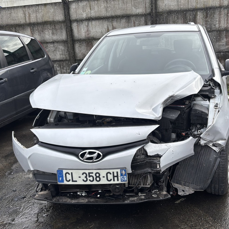 HYUNDAI I 20 1 PHASE 2 1.1 CRDI - 12V TURBO Photo n°7