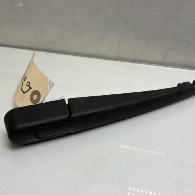 Bras essuie glace arriere RENAULT SCENIC 4 Photo n°1