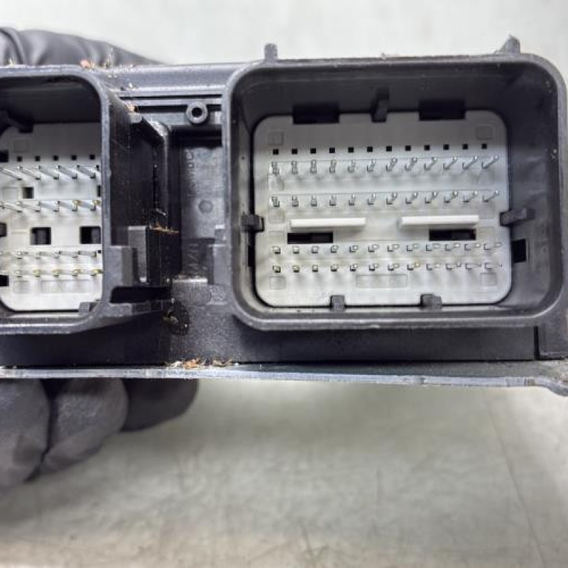 Boitier air bag FORD FIESTA 7 Photo n°3