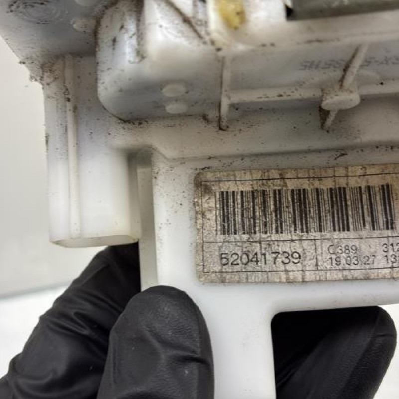 Serrure avant gauche FIAT 500 2 Photo n°3