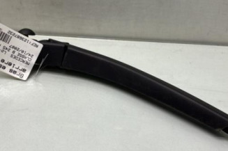 Bras essuie glace arriere MERCEDES CLASSE B 245