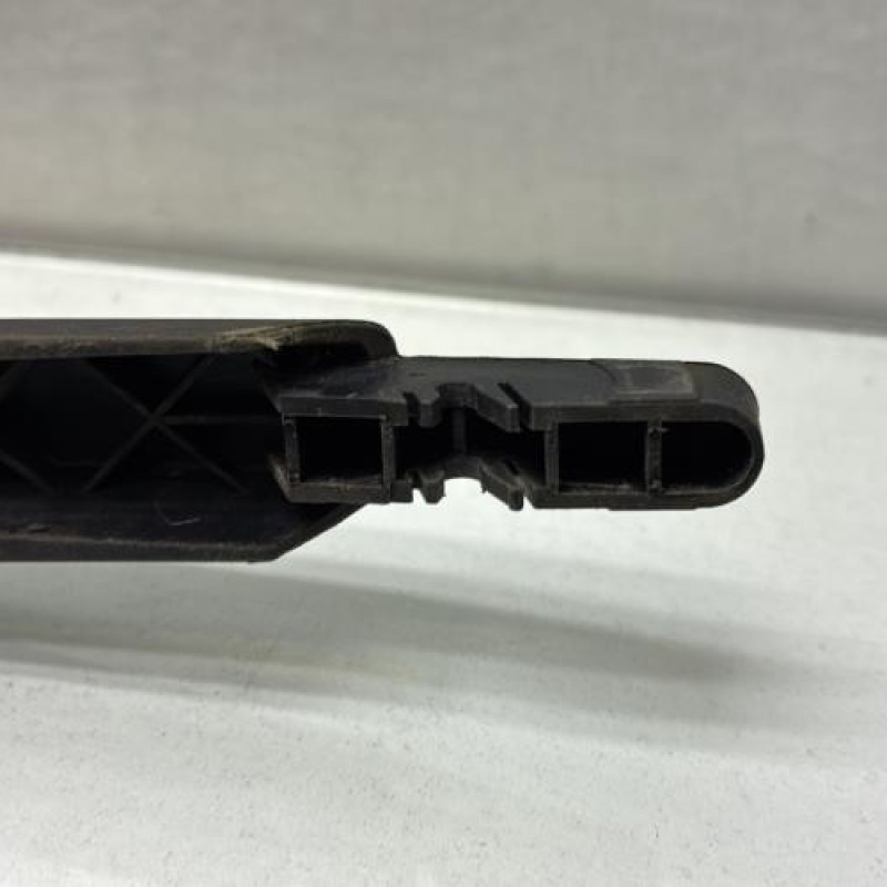 Bras essuie glace arriere MERCEDES CLASSE B 245 Photo n°3