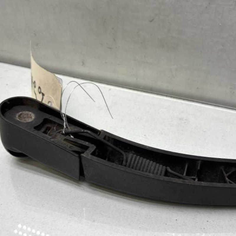 Bras essuie glace arriere MERCEDES CLASSE B 245 Photo n°4