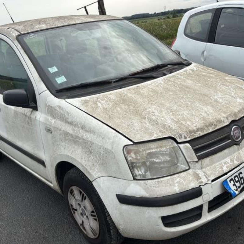 Bouton de coffre FIAT PANDA 2 Photo n°20