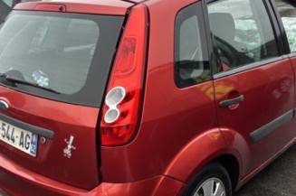 Baguette de porte avant droite FORD FIESTA 5