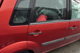 Baguette de porte avant droite FORD FIESTA 5