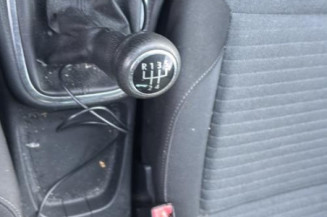 Pompe de direction VOLKSWAGEN POLO 5