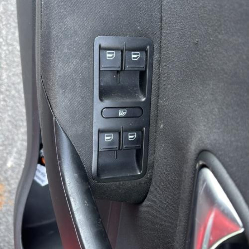 Arret de porte arriere droit VOLKSWAGEN POLO 5 Photo n°10