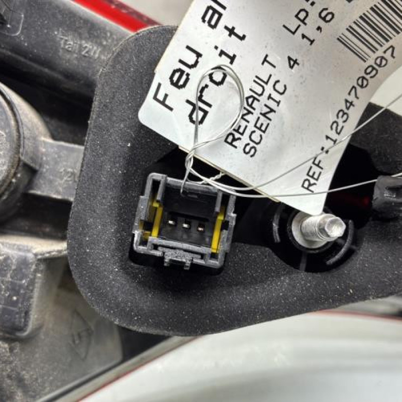 Feu arriere secondaire droit (feux) RENAULT SCENIC 4 Photo n°3
