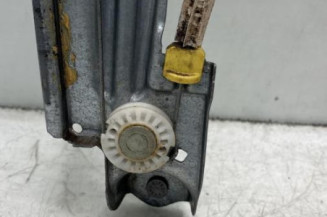 Leve vitre electrique avant droit RENAULT SCENIC 4