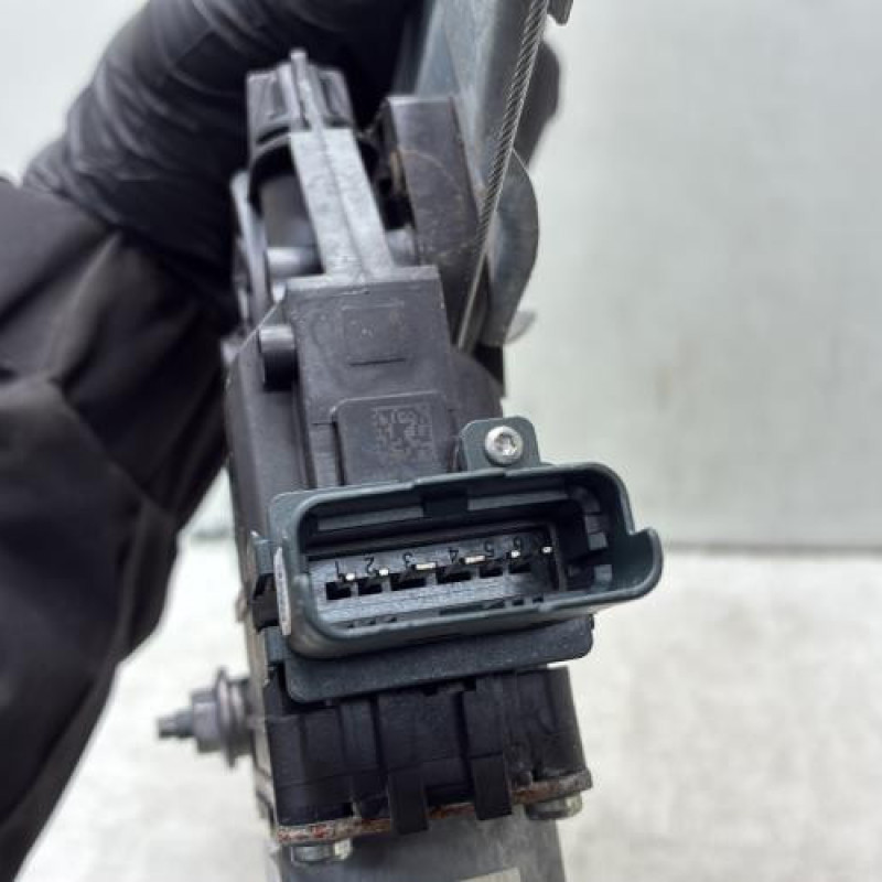 Leve vitre electrique avant gauche RENAULT SCENIC 4 Photo n°5