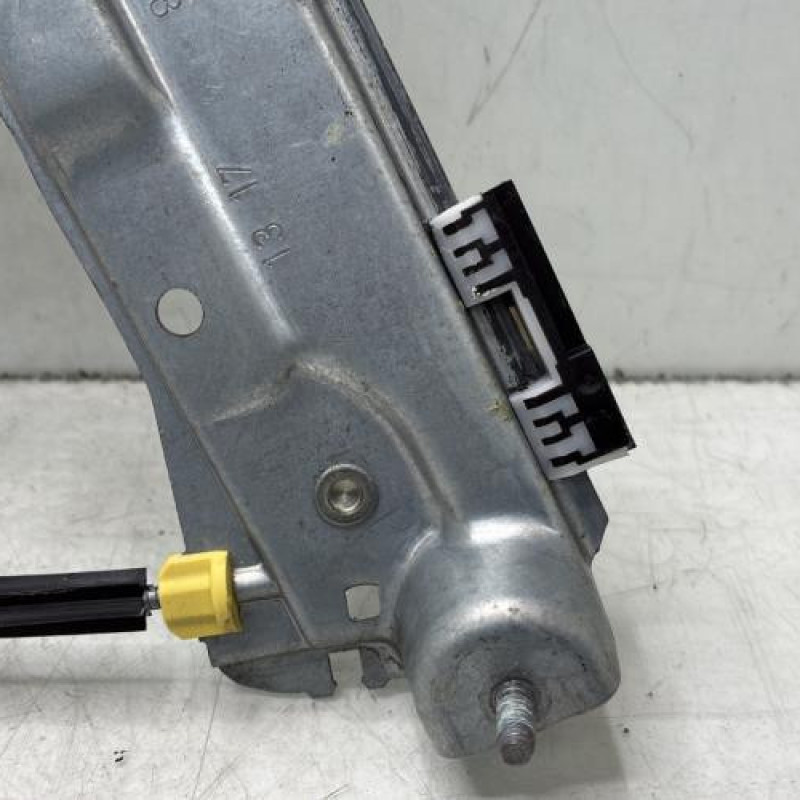 Leve vitre electrique avant gauche RENAULT SCENIC 4 Photo n°7