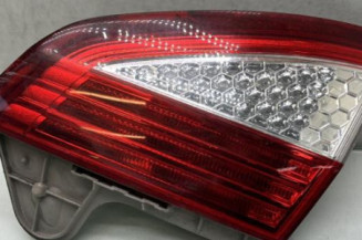 Feu arriere secondaire droit (feux) FORD MONDEO 3 Photo n°1