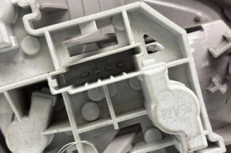 Feu arriere secondaire droit (feux) FORD MONDEO 3