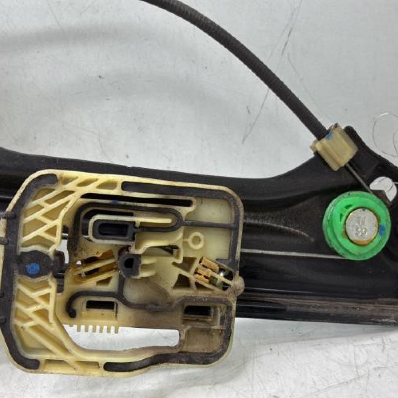 Leve vitre electrique arriere gauche BMW X3 F25 Photo n°6