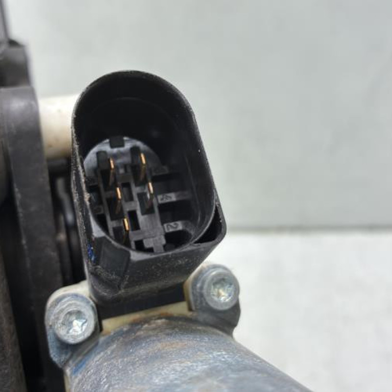 Leve vitre electrique arriere gauche BMW X3 F25 Photo n°7