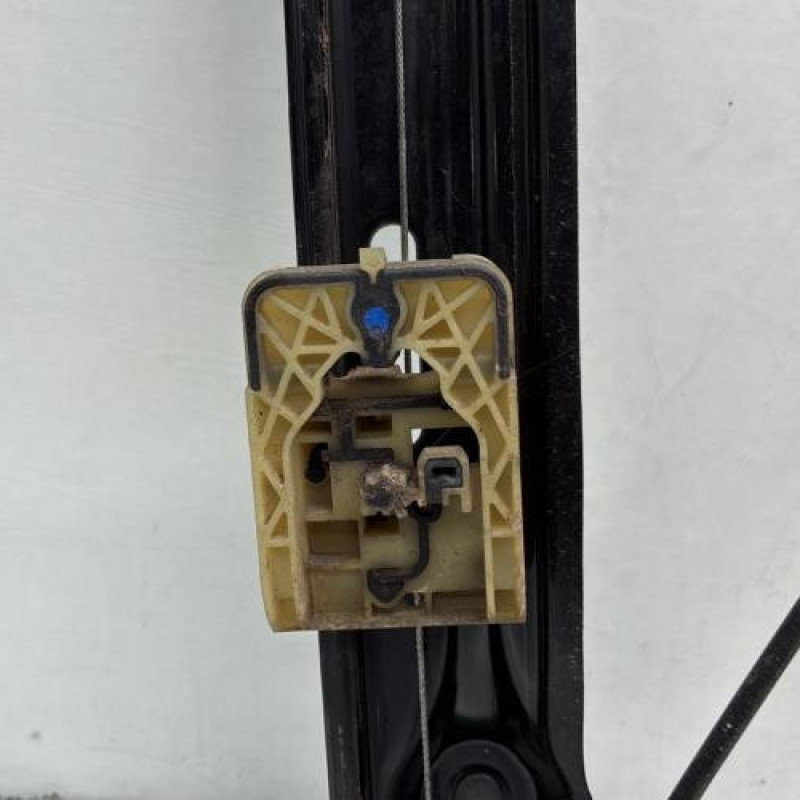 Leve vitre electrique avant droit BMW X3 F25 Photo n°13