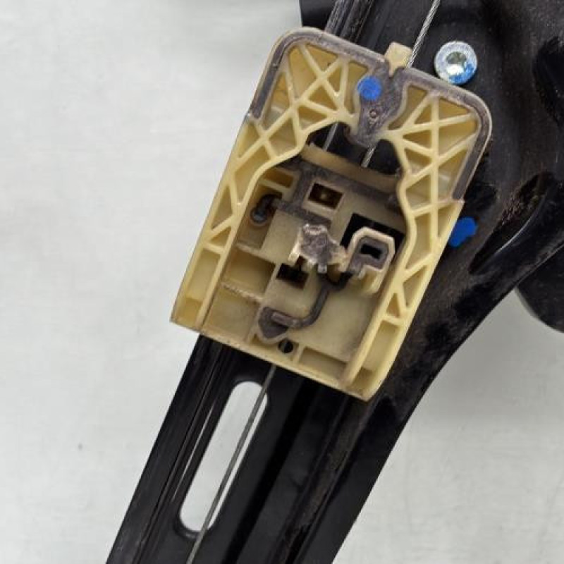 Leve vitre electrique avant gauche BMW X3 F25 Photo n°7