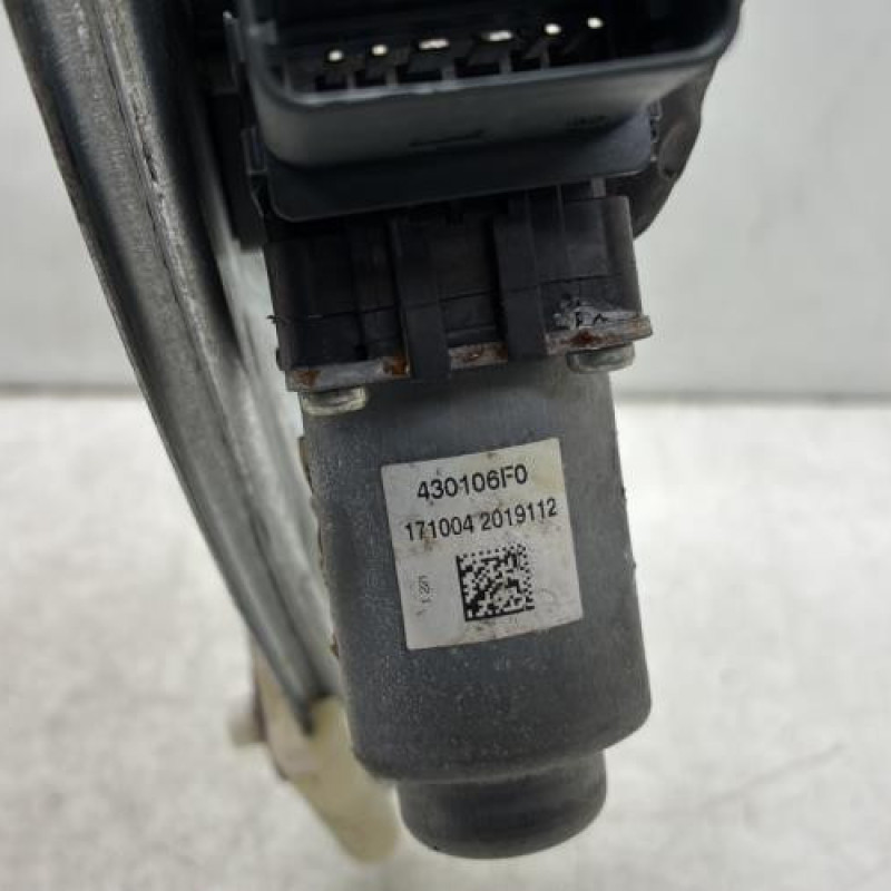 Leve vitre electrique arriere droit RENAULT MEGANE 4 Photo n°10
