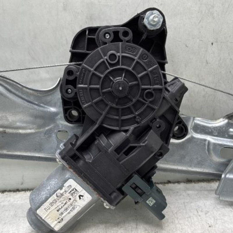 Leve vitre electrique arriere gauche RENAULT MEGANE 4 Photo n°3