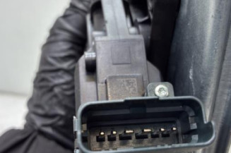 Leve vitre electrique arriere gauche RENAULT MEGANE 4