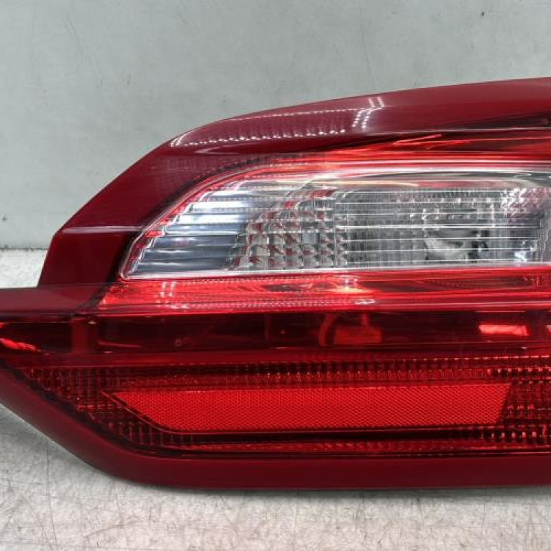 Feu arriere secondaire droit (feux) FORD FIESTA 7 Photo n°1