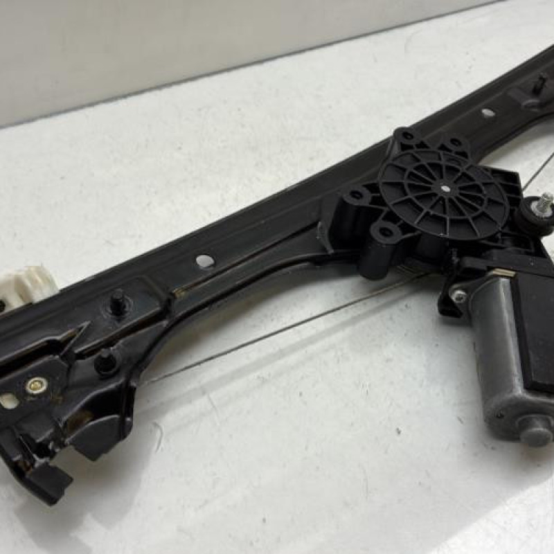 Leve vitre electrique avant droit FIAT 500 2 Photo n°2