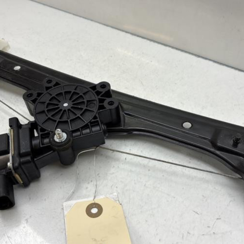 Leve vitre electrique avant droit FIAT 500 2 Photo n°3