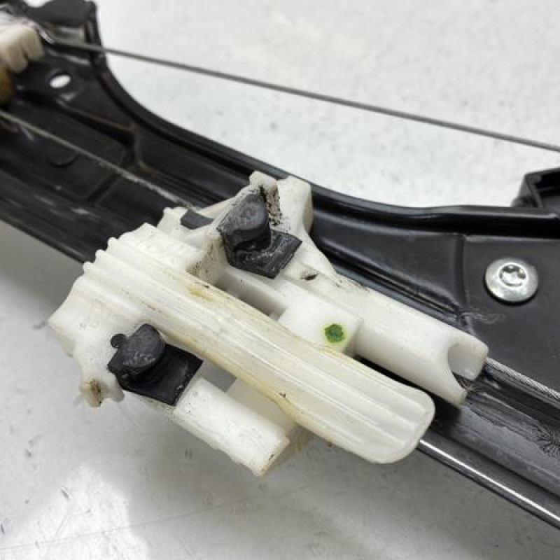 Leve vitre electrique avant gauche FIAT 500 2 Photo n°6