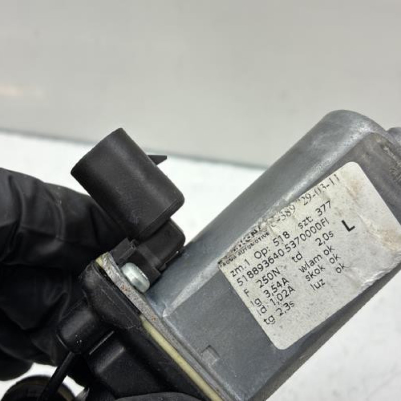 Leve vitre electrique avant gauche FIAT 500 2 Photo n°7