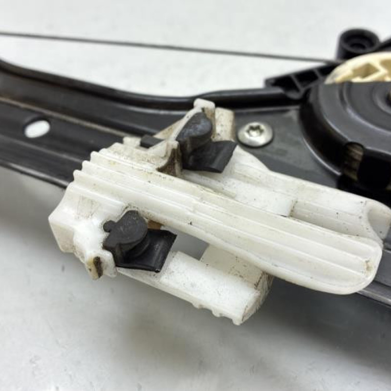 Leve vitre electrique avant gauche FIAT 500 2 Photo n°7