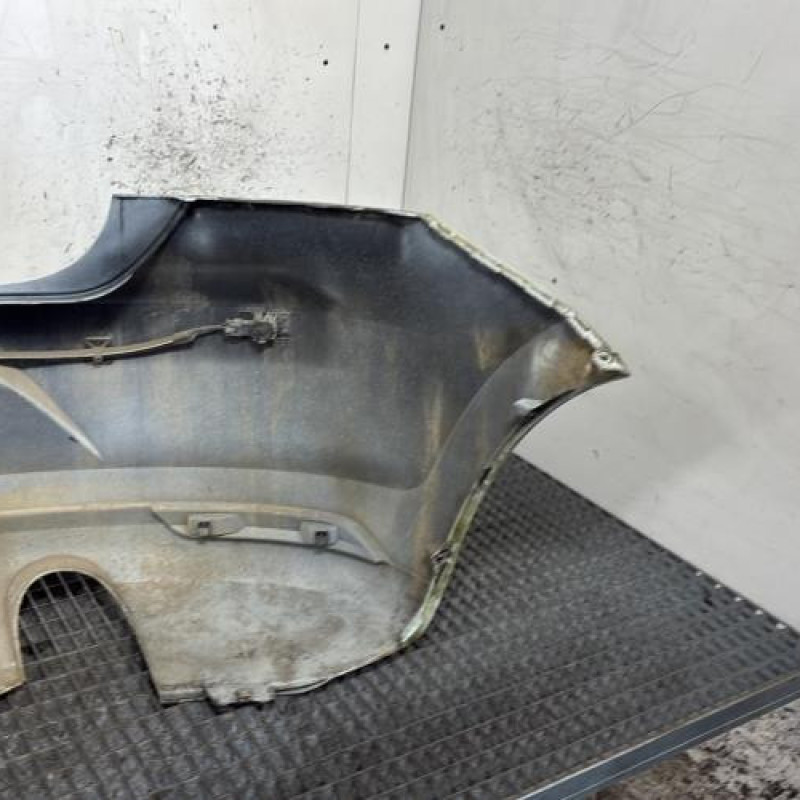 Pare choc arriere VOLKSWAGEN POLO 5 Photo n°4