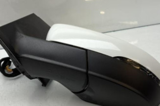 Retroviseur gauche VOLKSWAGEN POLO 5