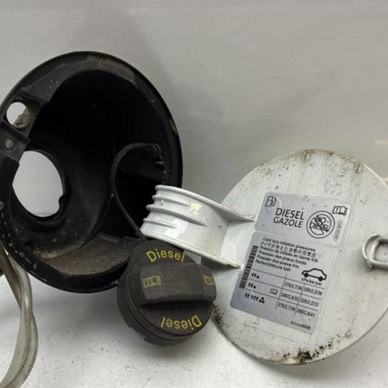 Trappe d'essence VOLKSWAGEN POLO 5 Photo n°3