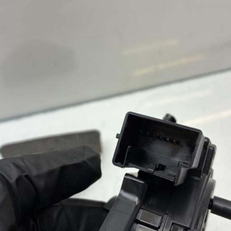 Contacteur tournant VOLKSWAGEN POLO 5 Photo n°3