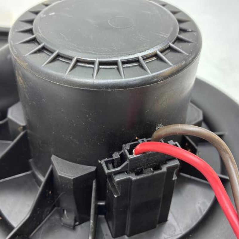 Pulseur d'air VOLKSWAGEN POLO 5 Photo n°2