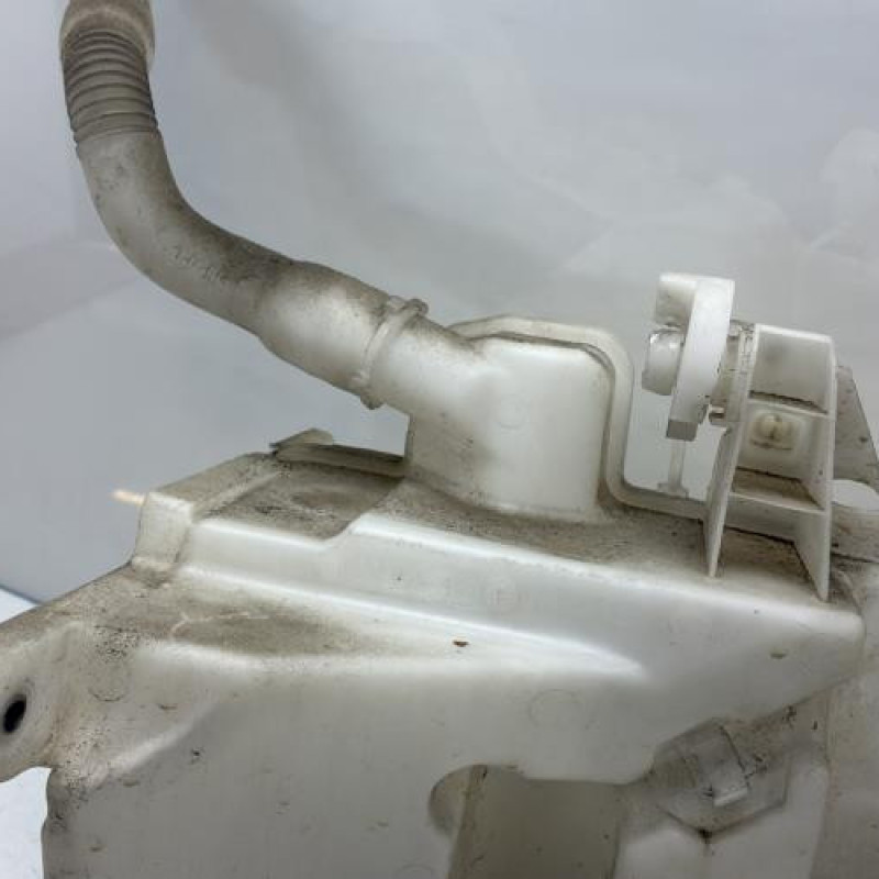 Vase de lave glace VOLKSWAGEN POLO 5 Photo n°3