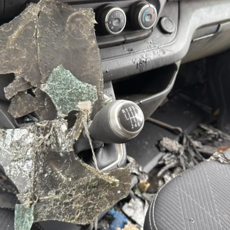 Air bag conducteur NISSAN PRIMASTAR 2 Photo n°16