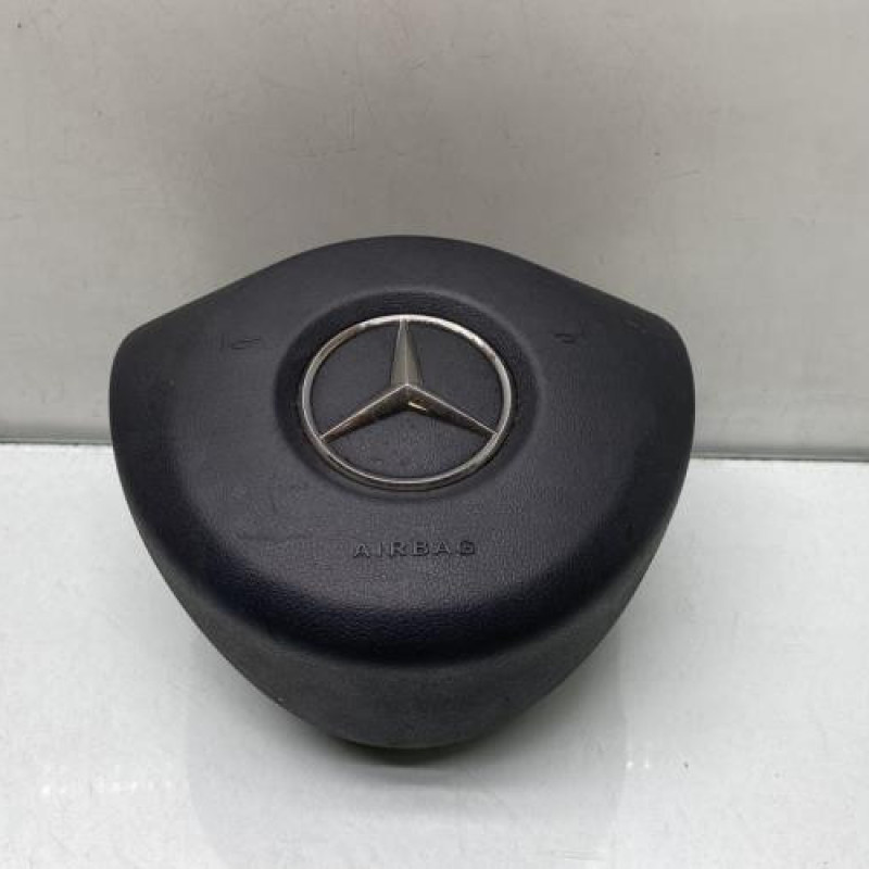 Air bag conducteur MERCEDES CLASSE A 176 Photo n°1