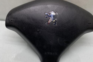 Air bag conducteur PEUGEOT 307 Photo n°1