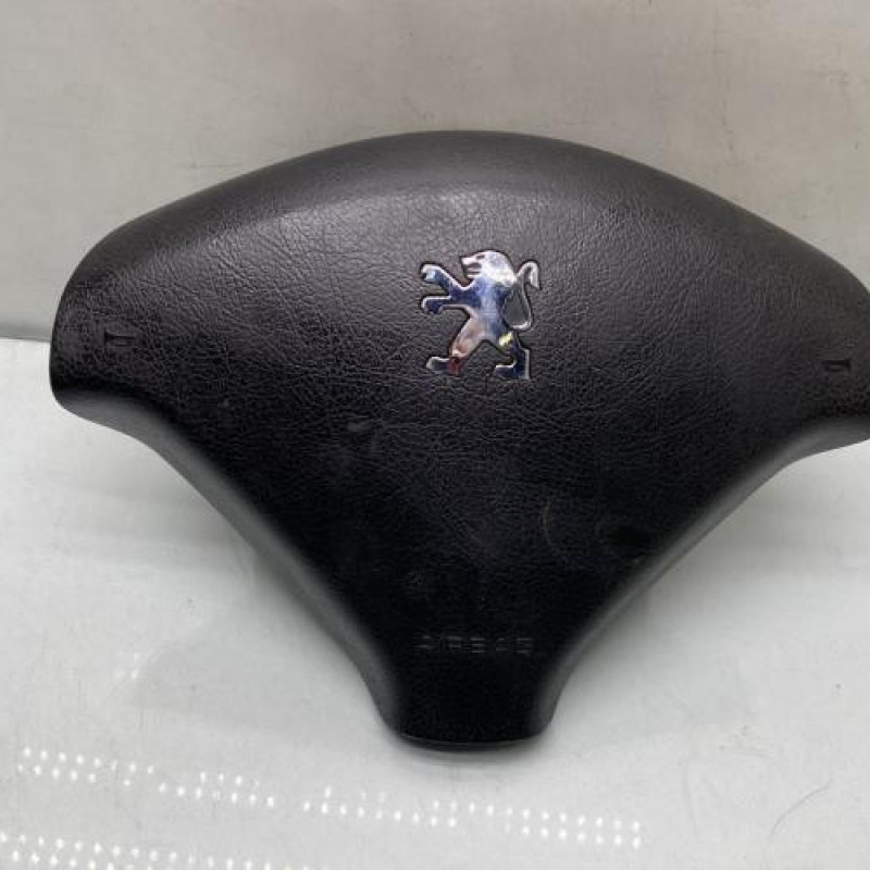 Air bag conducteur PEUGEOT 307 Photo n°1