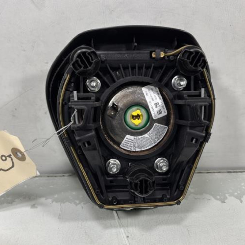 Air bag conducteur FORD FIESTA 6 Photo n°2