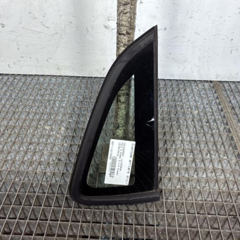 Custode arriere droit VOLKSWAGEN POLO 5 Photo n°1