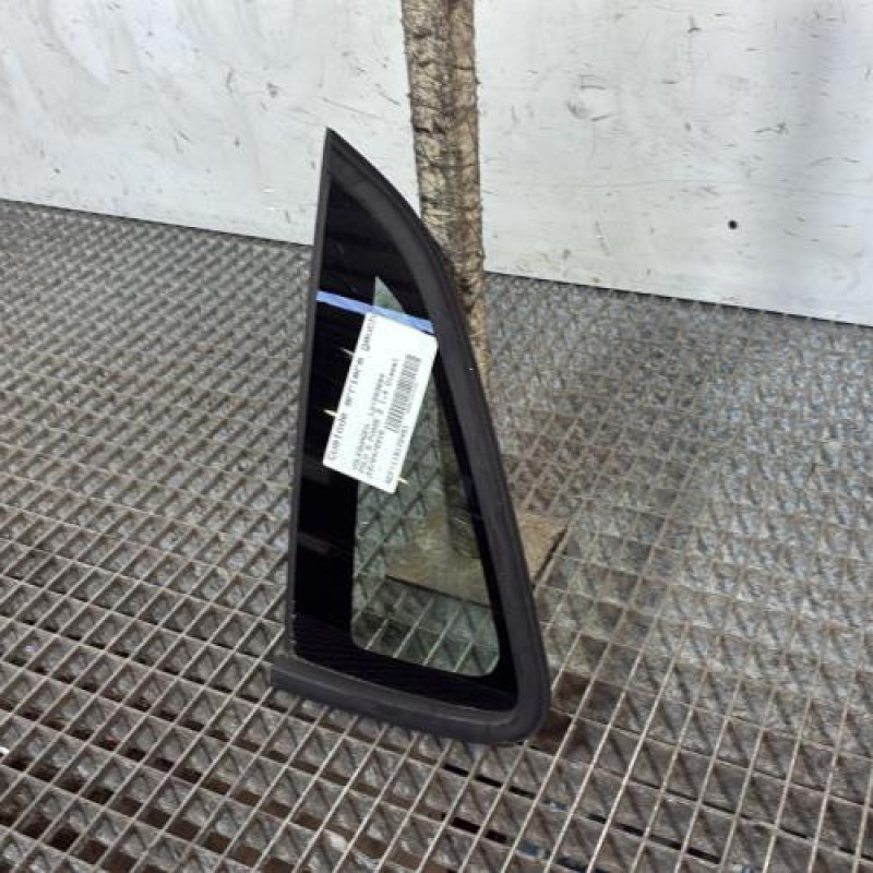 Custode arriere gauche VOLKSWAGEN POLO 5 Photo n°3