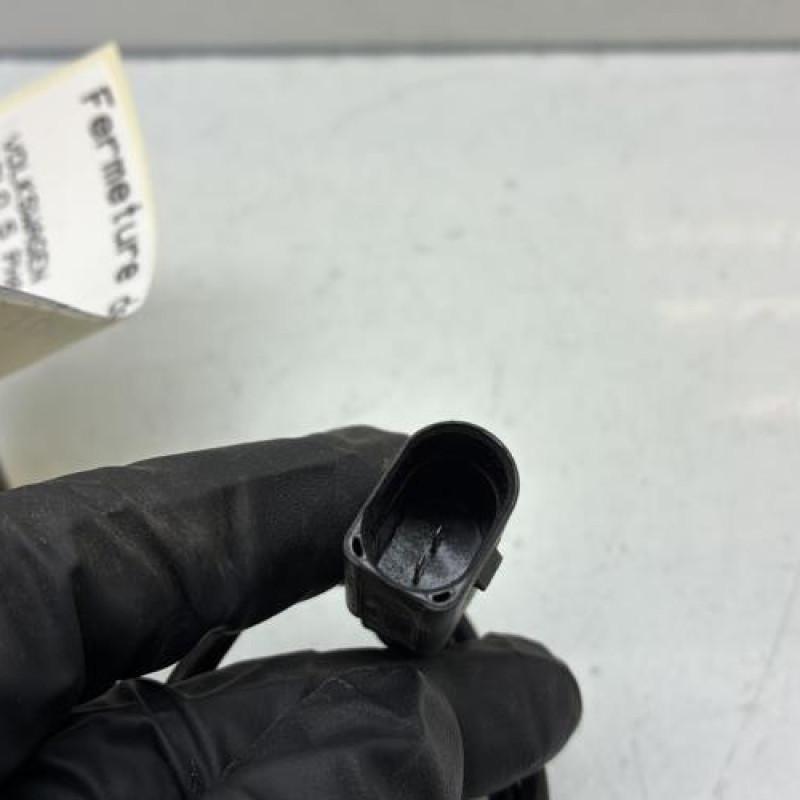 Fermeture de capot VOLKSWAGEN POLO 5 Photo n°2