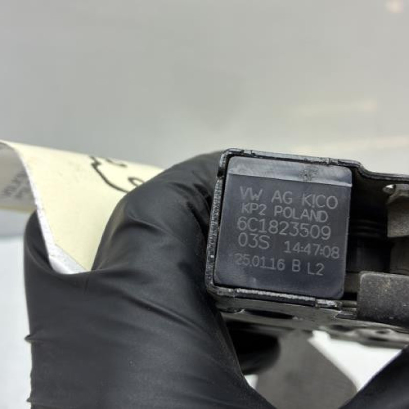 Fermeture de capot VOLKSWAGEN POLO 5 Photo n°4