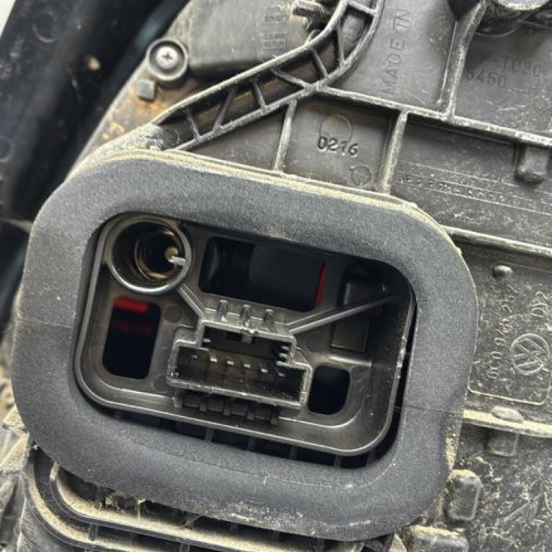 Feu arriere principal gauche (feux) VOLKSWAGEN POLO 5 Photo n°5