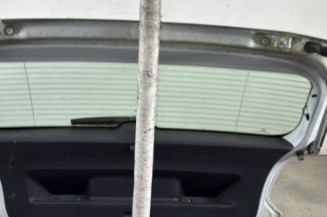 Malle/Hayon arriere VOLKSWAGEN POLO 5