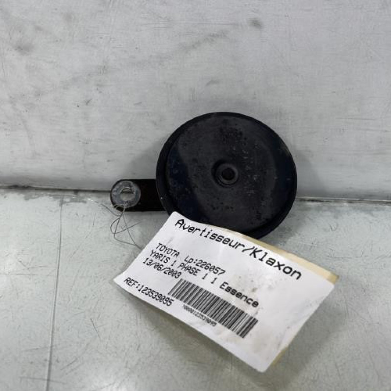 Avertisseur/Klaxon TOYOTA YARIS 1 Photo n°1